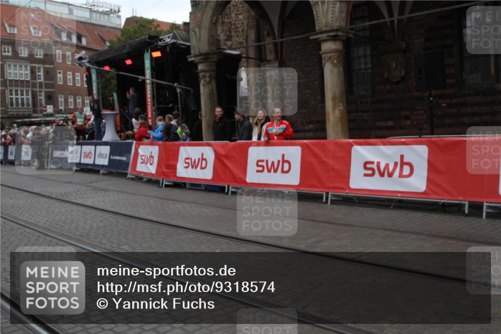 05.10.2025 - 20. swb-Marathon Bremen Yannick Fuchs http://msf.ph/oto/9318574 05.10.2025 11:26:10 Ziel 10144 meine-sportfotos.de