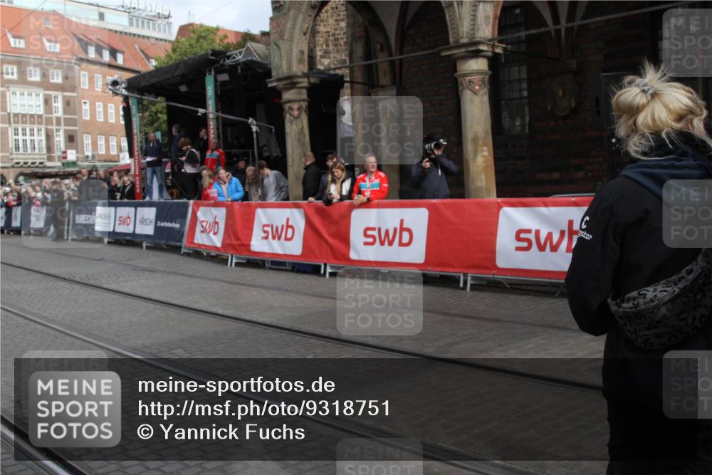 05.10.2025 - 20. swb-Marathon Bremen Yannick Fuchs http://msf.ph/oto/9318751 05.10.2025 11:28:47 Ziel  meine-sportfotos.de