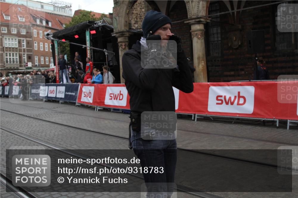 05.10.2025 - 20. swb-Marathon Bremen Yannick Fuchs http://msf.ph/oto/9318783 05.10.2025 11:29:03 Ziel  meine-sportfotos.de