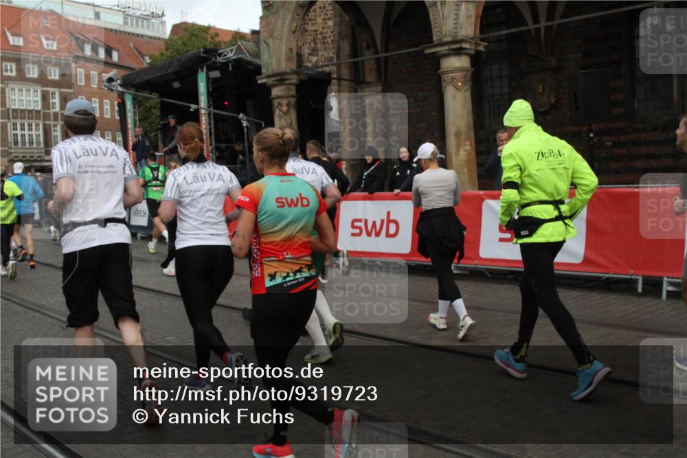 05.10.2025 - 20. swb-Marathon Bremen Yannick Fuchs http://msf.ph/oto/9319723 05.10.2025 11:38:22 Ziel  meine-sportfotos.de