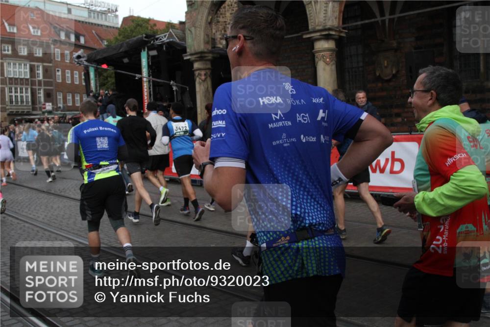05.10.2025 - 20. swb-Marathon Bremen Yannick Fuchs http://msf.ph/oto/9320023 05.10.2025 11:40:10 Ziel  meine-sportfotos.de