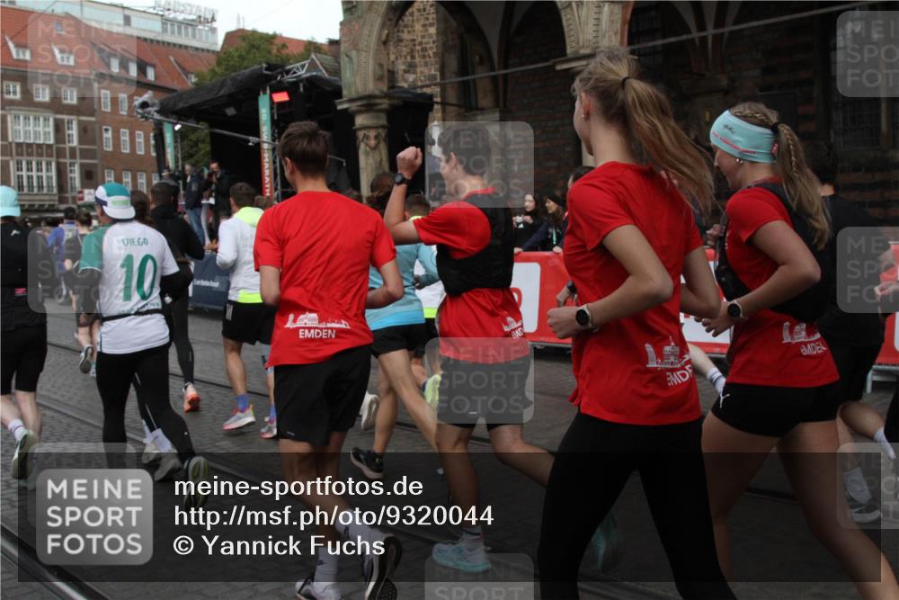 05.10.2025 - 20. swb-Marathon Bremen Yannick Fuchs http://msf.ph/oto/9320044 05.10.2025 11:40:18 Ziel  meine-sportfotos.de
