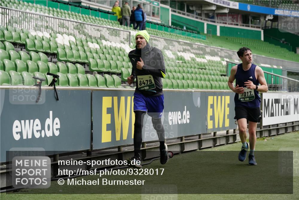 05.10.2025 - 20. swb-Marathon Bremen Michael Burmester http://msf.ph/oto/9328017 05.10.2025 12:56:47 Laufen im Stadion 31, 299, 479, 591, 830, 901, 989, 1161, 1380, 1595, 1627, 1679, 1977, 2134, 2149, 2263, 2269, 2436, 2438, 2571, 2634, 3392, 3471, 3606, 3980, 4101, 4484, 4485, 5104, 5246, 5255, 5419, 5469, 6070, 6176, 6250, 6375, 6451, 6493, 6510, 6689, 6864, 6926, 7000, 7017, 7086, 7283, 7292, 7320, 7390, 7431, 7490, 7546, 7578, 7783, 7920, 8479, 8564, 9054, 9129, 325, 984, 1825, 1931, 2490, 3161, 3749, 4052, 4149, 4288, 4432, 5370, 5490, 5615, 6070, 6441, 6515, 8144 meine-sportfotos.de