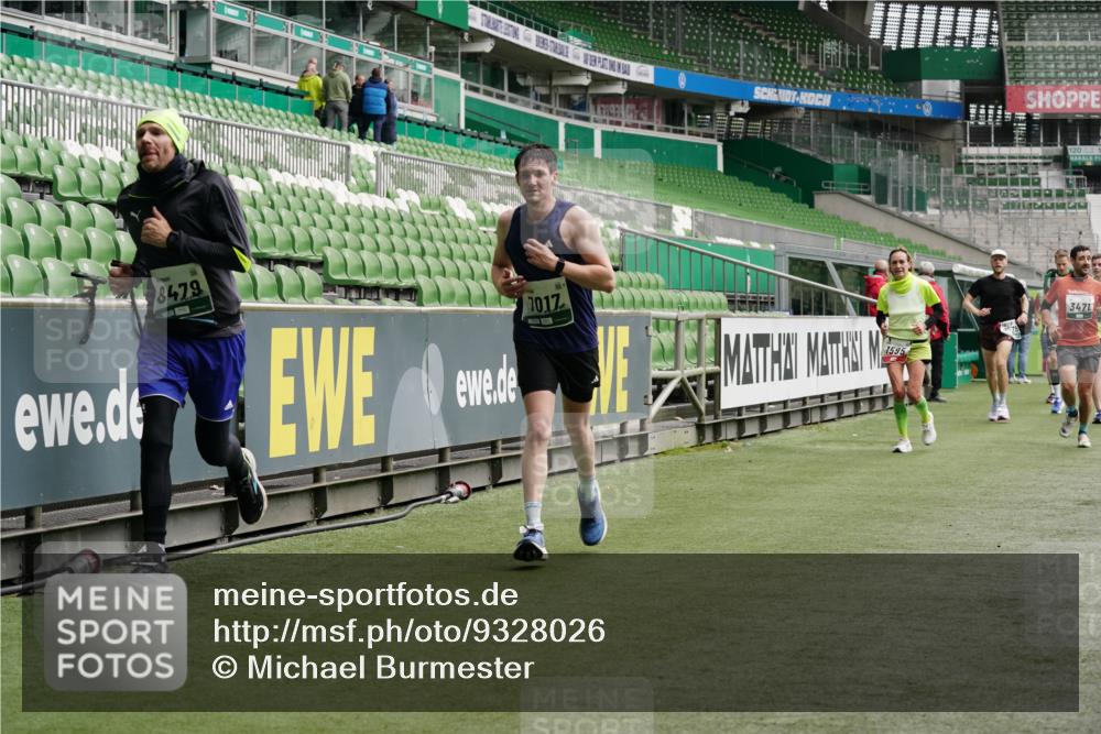 05.10.2025 - 20. swb-Marathon Bremen Michael Burmester http://msf.ph/oto/9328026 05.10.2025 12:56:48 Laufen im Stadion 31, 299, 479, 591, 830, 901, 989, 1161, 1380, 1595, 1627, 1679, 1971, 1977, 2134, 2149, 2263, 2269, 2436, 2438, 2571, 2634, 3392, 3471, 3606, 3980, 4101, 4484, 4485, 5104, 5246, 5255, 5419, 5469, 6176, 6250, 6375, 6451, 6493, 6510, 6689, 6864, 6926, 7000, 7017, 7086, 7283, 7292, 7320, 7390, 7431, 7490, 7546, 7578, 7783, 7920, 8479, 8564, 9054, 9129, 325, 984, 989, 1931, 2134, 2490, 3161, 3749, 4052, 4149, 4288, 4432, 5370, 5490, 6070, 6441, 8144 meine-sportfotos.de