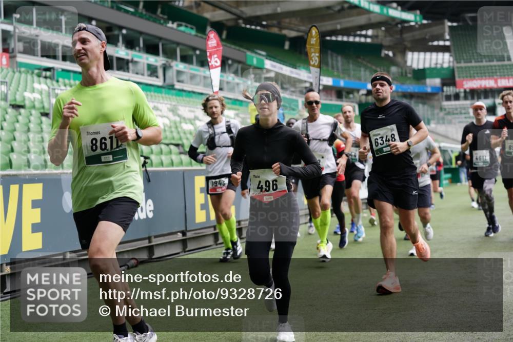 05.10.2025 - 20. swb-Marathon Bremen Michael Burmester http://msf.ph/oto/9328726 05.10.2025 12:53:48 Laufen im Stadion 89, 248, 250, 368, 458, 496, 507, 869, 950, 1009, 1020, 1164, 1165, 1428, 1460, 1489, 1538, 1608, 1656, 1667, 1690, 1729, 1736, 1868, 1873, 1943, 2030, 2050, 2250, 2288, 2871, 3363, 3553, 3913, 4294, 4611, 4729, 5024, 5425, 5571, 5576, 5579, 5944, 6244, 6348, 6359, 6492, 6806, 7255, 7408, 7617, 7835, 7905, 8238, 8499, 8511, 8611, 8709, 832, 1367, 1600, 1667, 2072, 2075, 4132, 4218, 4573, 4729, 4746, 5169, 5579, 5866, 8431, 8462 meine-sportfotos.de
