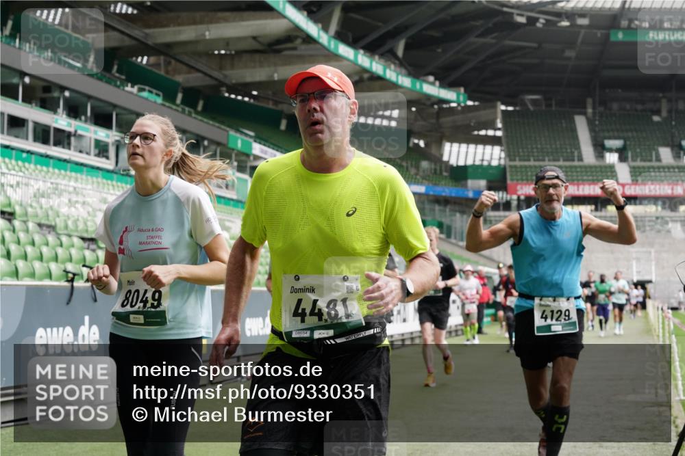 05.10.2025 - 20. swb-Marathon Bremen Michael Burmester http://msf.ph/oto/9330351 05.10.2025 13:02:24 Laufen im Stadion 97, 428, 518, 729, 772, 828, 843, 921, 1030, 1121, 1256, 1348, 1361, 1405, 1452, 1704, 1733, 1744, 1759, 1856, 1899, 1924, 2143, 2245, 2272, 2306, 2393, 2555, 2772, 2774, 2796, 2910, 2912, 3053, 3206, 3217, 3424, 3525, 3526, 3861, 3917, 3926, 3930, 4017, 4018, 4129, 4322, 4364, 4409, 4444, 4464, 4477, 4481, 4564, 4688, 4705, 4714, 4817, 4847, 4882, 4885, 4985, 5570, 5652, 5893, 5934, 6157, 6325, 6328, 6382, 7217, 7433, 7659, 152, 493, 1361, 1759, 1933 meine-sportfotos.de