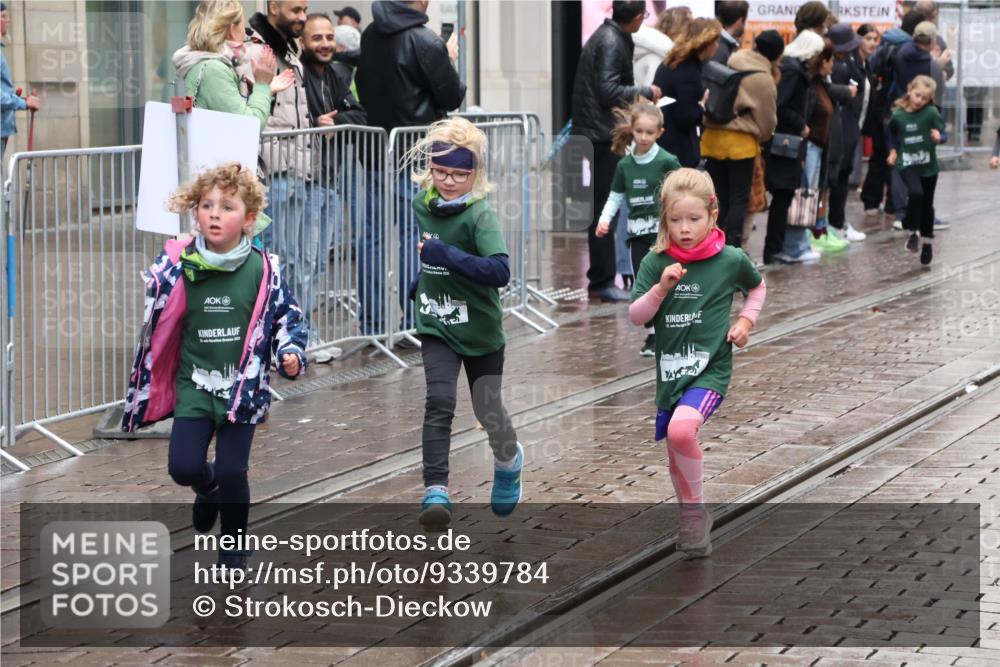 05.10.2025 - 20. swb-Marathon Bremen Strokosch-Dieckow http://msf.ph/oto/9339784 05.10.2025 15:21:20 Ziel  meine-sportfotos.de