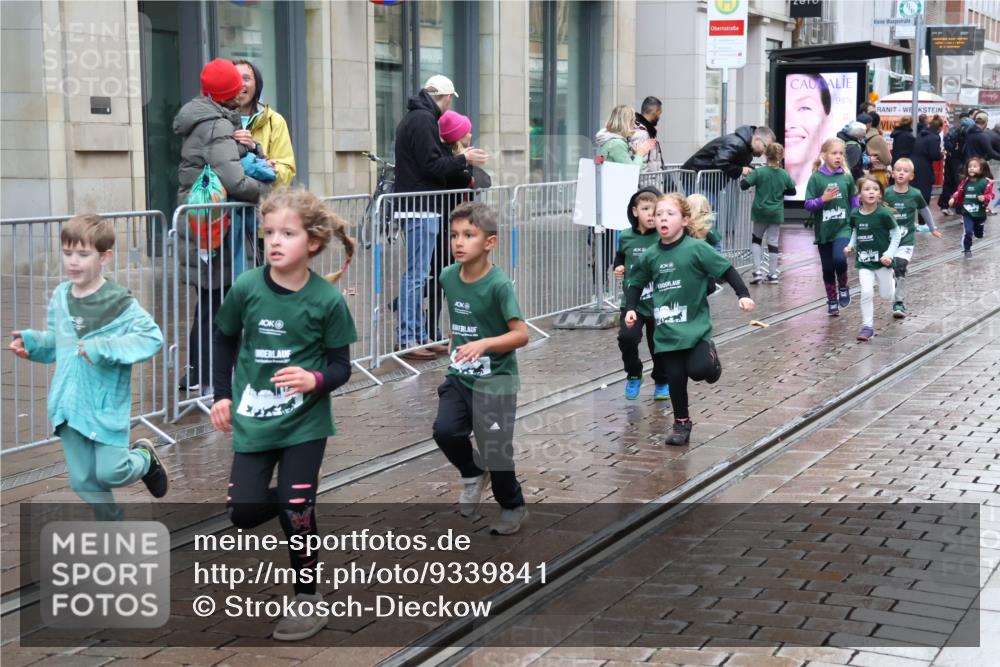 05.10.2025 - 20. swb-Marathon Bremen Strokosch-Dieckow http://msf.ph/oto/9339841 05.10.2025 15:21:50 Ziel 1335 meine-sportfotos.de