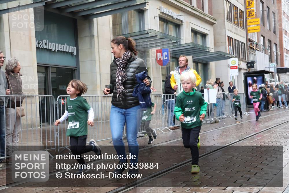 05.10.2025 - 20. swb-Marathon Bremen Strokosch-Dieckow http://msf.ph/oto/9339884 05.10.2025 15:22:10 Ziel 1544 meine-sportfotos.de