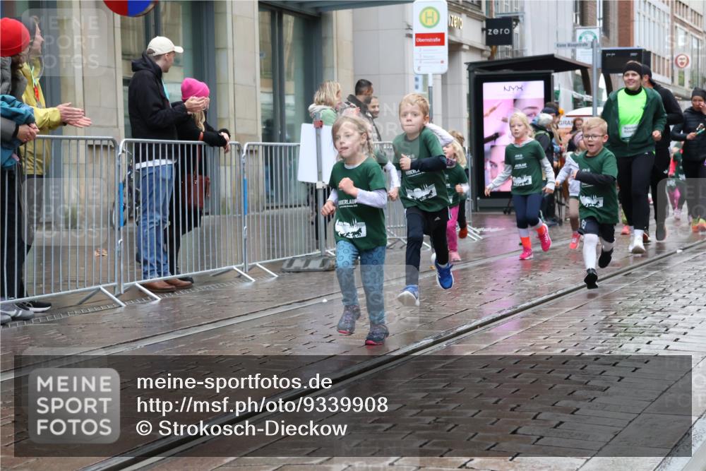 05.10.2025 - 20. swb-Marathon Bremen Strokosch-Dieckow http://msf.ph/oto/9339908 05.10.2025 15:22:20 Ziel 1544 meine-sportfotos.de