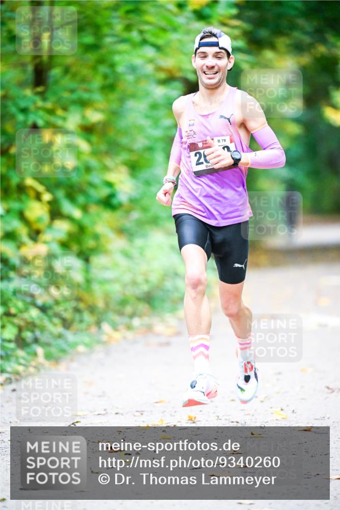 12.10.2025 - Bramfelder Halbmarathon 2025 Dr. Thomas Lammeyer http://msf.ph/oto/9340260 12.10.2025 09:44:43 Laufen  meine-sportfotos.de