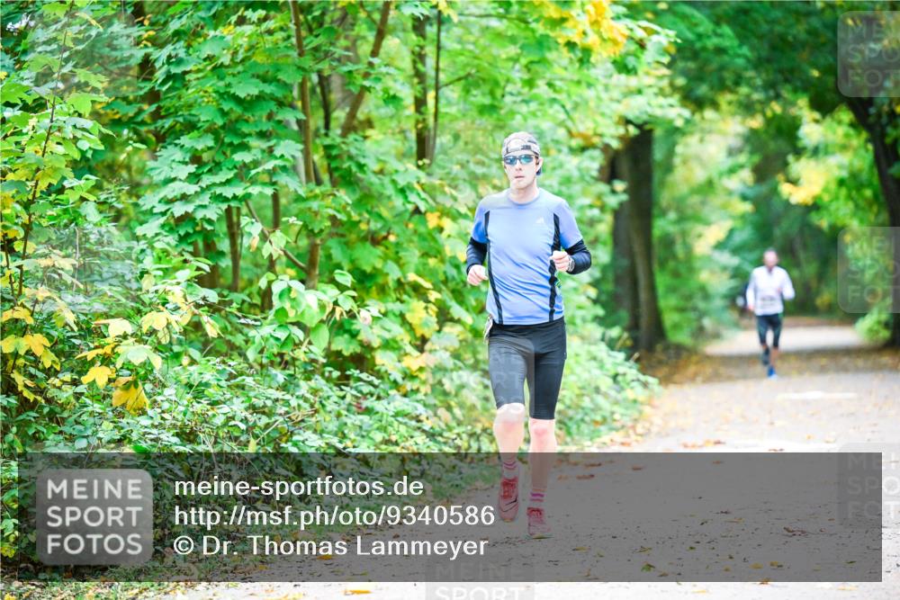 12.10.2025 - Bramfelder Halbmarathon 2025 Dr. Thomas Lammeyer http://msf.ph/oto/9340586 12.10.2025 09:48:16 Laufen  meine-sportfotos.de