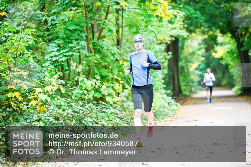 12.10.2025 - Bramfelder Halbmarathon 2025 Dr. Thomas Lammeyer http://msf.ph/oto/9340587 12.10.2025 09:48:16 Laufen  meine-sportfotos.de