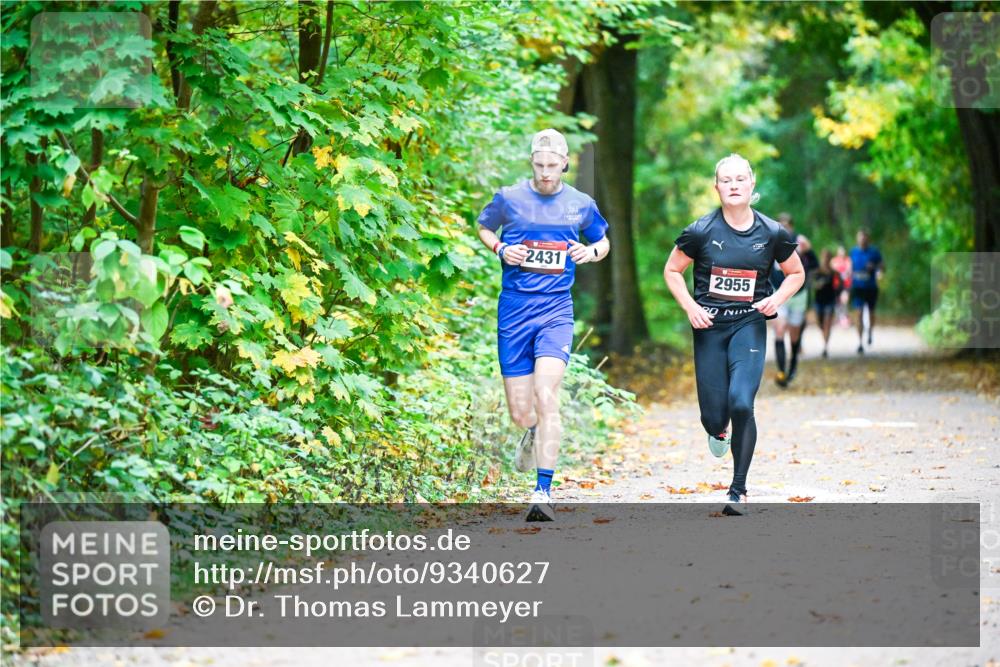 12.10.2025 - Bramfelder Halbmarathon 2025 Dr. Thomas Lammeyer http://msf.ph/oto/9340627 12.10.2025 09:48:42 Laufen 2431, 2955 meine-sportfotos.de