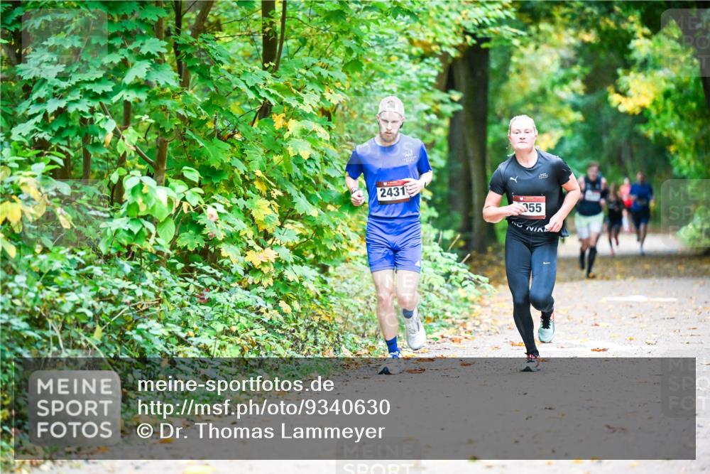 12.10.2025 - Bramfelder Halbmarathon 2025 Dr. Thomas Lammeyer http://msf.ph/oto/9340630 12.10.2025 09:48:43 Laufen 2431, 355 meine-sportfotos.de