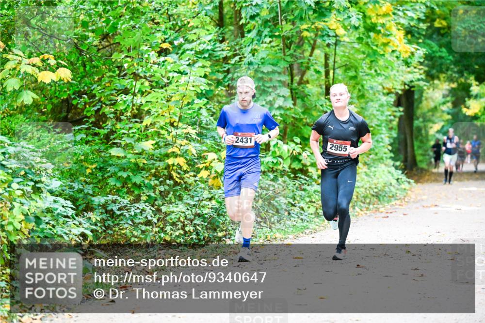 12.10.2025 - Bramfelder Halbmarathon 2025 Dr. Thomas Lammeyer http://msf.ph/oto/9340647 12.10.2025 09:48:45 Laufen 2431, 2955 meine-sportfotos.de