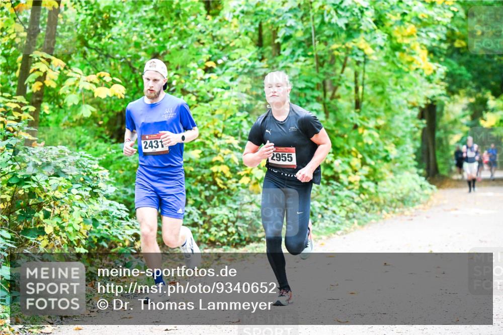 12.10.2025 - Bramfelder Halbmarathon 2025 Dr. Thomas Lammeyer http://msf.ph/oto/9340652 12.10.2025 09:48:46 Laufen 2431, 2955 meine-sportfotos.de