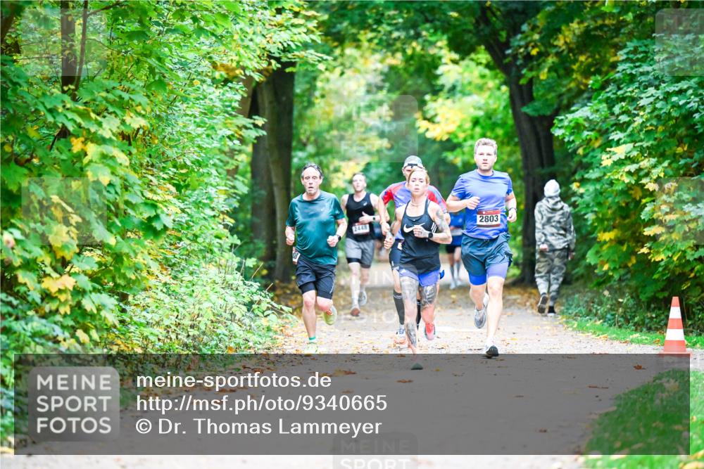 12.10.2025 - Bramfelder Halbmarathon 2025 Dr. Thomas Lammeyer http://msf.ph/oto/9340665 12.10.2025 09:48:54 Laufen 2803, 8775 meine-sportfotos.de