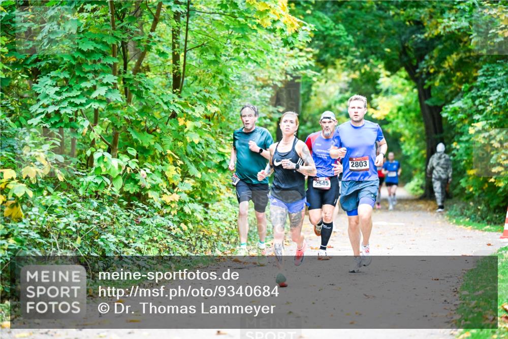 12.10.2025 - Bramfelder Halbmarathon 2025 Dr. Thomas Lammeyer http://msf.ph/oto/9340684 12.10.2025 09:48:57 Laufen 2545, 2803 meine-sportfotos.de