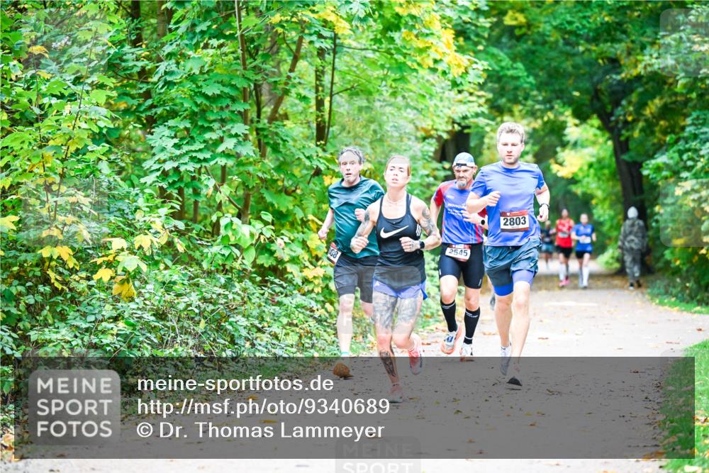 12.10.2025 - Bramfelder Halbmarathon 2025 Dr. Thomas Lammeyer http://msf.ph/oto/9340689 12.10.2025 09:48:58 Laufen 38, 2545, 2803 meine-sportfotos.de