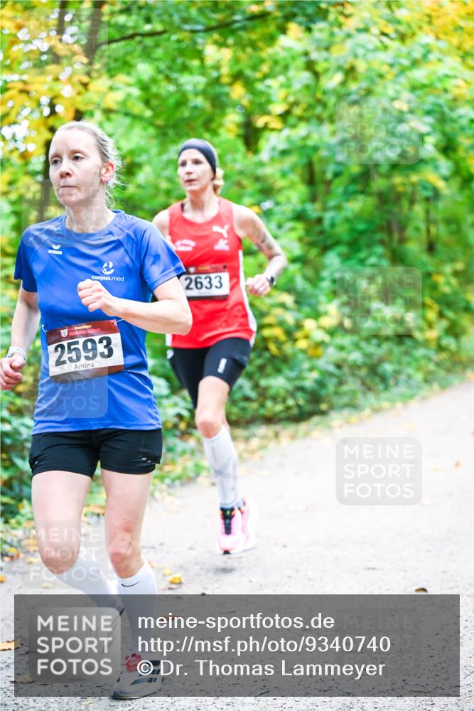 12.10.2025 - Bramfelder Halbmarathon 2025 Dr. Thomas Lammeyer http://msf.ph/oto/9340740 12.10.2025 09:49:09 Laufen 2633, 2593 meine-sportfotos.de