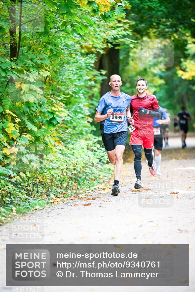 12.10.2025 - Bramfelder Halbmarathon 2025 Dr. Thomas Lammeyer http://msf.ph/oto/9340761 12.10.2025 09:49:24 Laufen 2999, 149, 394 meine-sportfotos.de