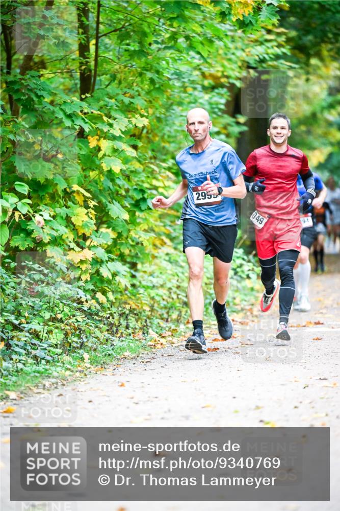 12.10.2025 - Bramfelder Halbmarathon 2025 Dr. Thomas Lammeyer http://msf.ph/oto/9340769 12.10.2025 09:49:26 Laufen 2995, 49 meine-sportfotos.de