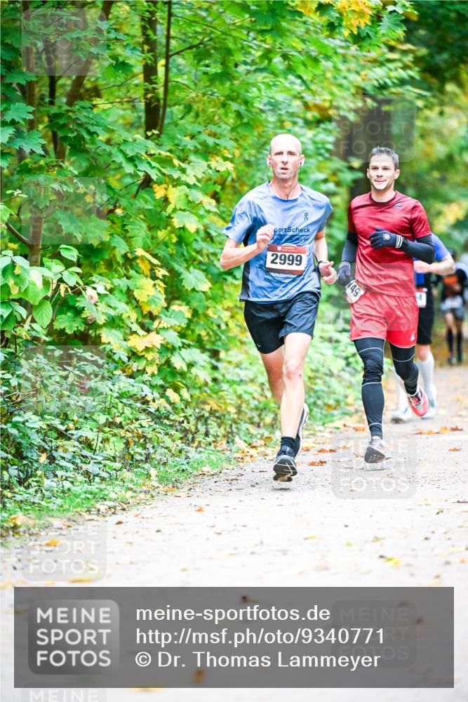 12.10.2025 - Bramfelder Halbmarathon 2025 Dr. Thomas Lammeyer http://msf.ph/oto/9340771 12.10.2025 09:49:26 Laufen 0, 2999, 149 meine-sportfotos.de
