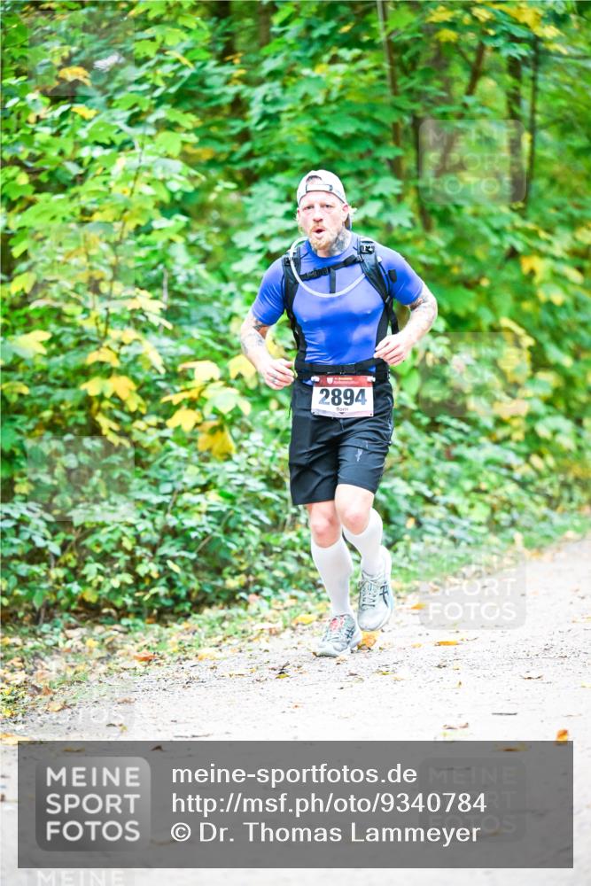 12.10.2025 - Bramfelder Halbmarathon 2025 Dr. Thomas Lammeyer http://msf.ph/oto/9340784 12.10.2025 09:49:30 Laufen 2894 meine-sportfotos.de