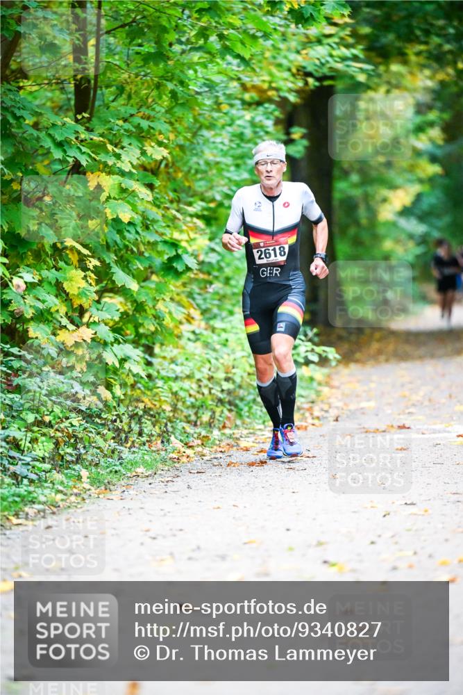 12.10.2025 - Bramfelder Halbmarathon 2025 Dr. Thomas Lammeyer http://msf.ph/oto/9340827 12.10.2025 09:49:40 Laufen 2618 meine-sportfotos.de
