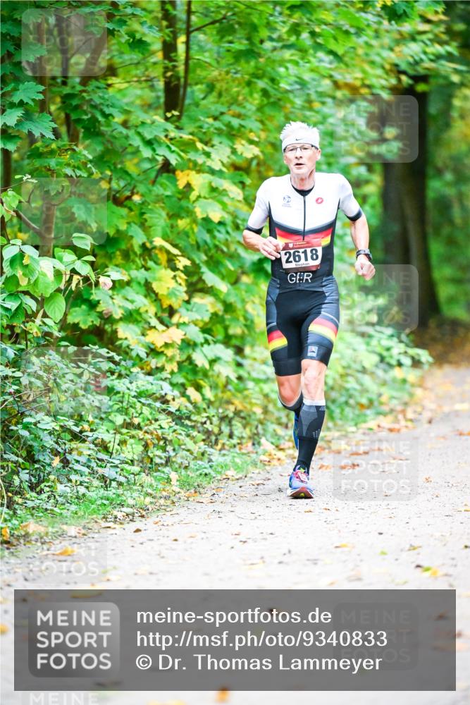 12.10.2025 - Bramfelder Halbmarathon 2025 Dr. Thomas Lammeyer http://msf.ph/oto/9340833 12.10.2025 09:49:40 Laufen 2618 meine-sportfotos.de