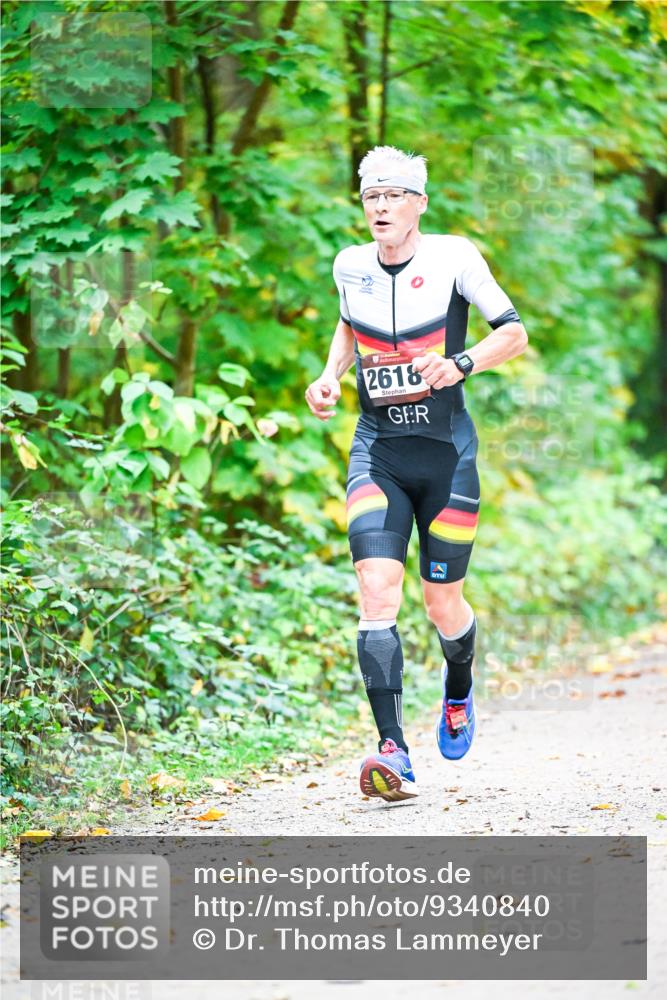 12.10.2025 - Bramfelder Halbmarathon 2025 Dr. Thomas Lammeyer http://msf.ph/oto/9340840 12.10.2025 09:49:41 Laufen 2618, 4 meine-sportfotos.de