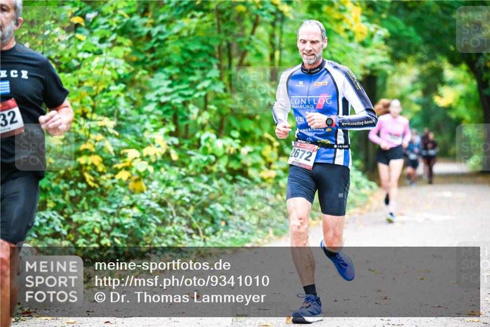 12.10.2025 - Bramfelder Halbmarathon 2025 Dr. Thomas Lammeyer http://msf.ph/oto/9341010 12.10.2025 09:50:26 Laufen 32, 2672, 1 meine-sportfotos.de