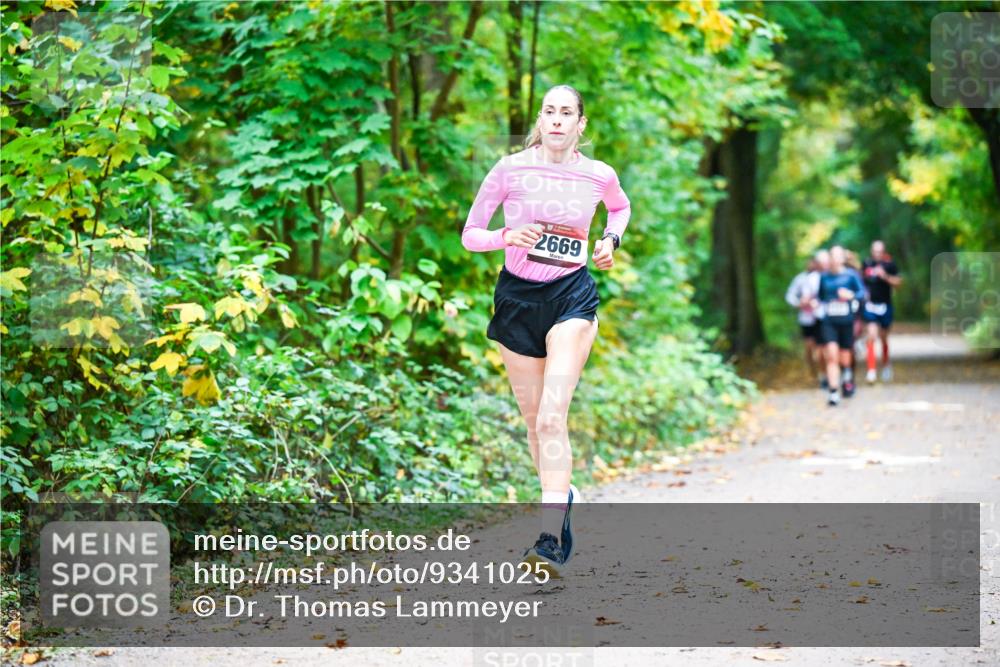 12.10.2025 - Bramfelder Halbmarathon 2025 Dr. Thomas Lammeyer http://msf.ph/oto/9341025 12.10.2025 09:50:29 Laufen 2669 meine-sportfotos.de