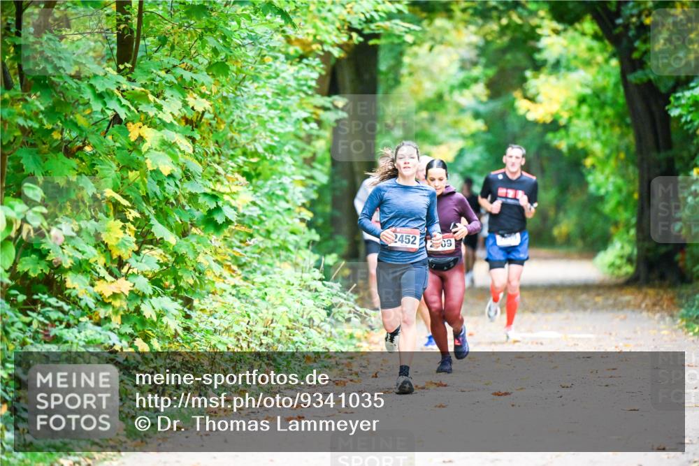 12.10.2025 - Bramfelder Halbmarathon 2025 Dr. Thomas Lammeyer http://msf.ph/oto/9341035 12.10.2025 09:50:33 Laufen 2452, 09 meine-sportfotos.de