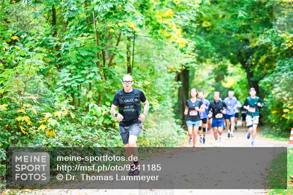 12.10.2025 - Bramfelder Halbmarathon 2025 Dr. Thomas Lammeyer http://msf.ph/oto/9341185 12.10.2025 09:51:03 Laufen 2915 meine-sportfotos.de
