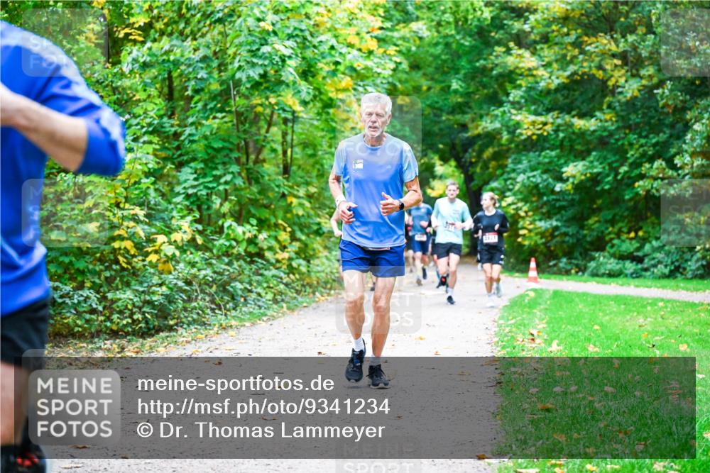 12.10.2025 - Bramfelder Halbmarathon 2025 Dr. Thomas Lammeyer http://msf.ph/oto/9341234 12.10.2025 09:51:11 Laufen  meine-sportfotos.de