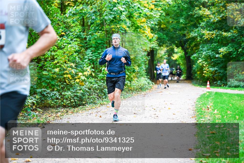 12.10.2025 - Bramfelder Halbmarathon 2025 Dr. Thomas Lammeyer http://msf.ph/oto/9341325 12.10.2025 09:51:29 Laufen  meine-sportfotos.de