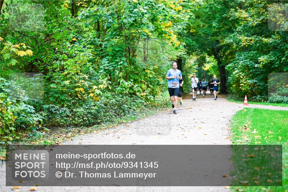 12.10.2025 - Bramfelder Halbmarathon 2025 Dr. Thomas Lammeyer http://msf.ph/oto/9341345 12.10.2025 09:51:32 Laufen 2465 meine-sportfotos.de
