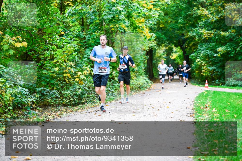 12.10.2025 - Bramfelder Halbmarathon 2025 Dr. Thomas Lammeyer http://msf.ph/oto/9341358 12.10.2025 09:51:35 Laufen 2465, 2948 meine-sportfotos.de