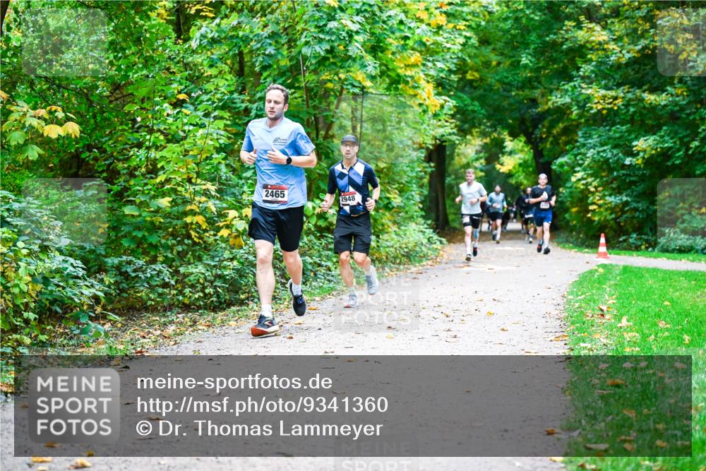 12.10.2025 - Bramfelder Halbmarathon 2025 Dr. Thomas Lammeyer http://msf.ph/oto/9341360 12.10.2025 09:51:35 Laufen 2465, 2948 meine-sportfotos.de
