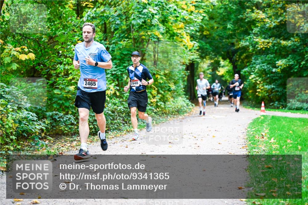12.10.2025 - Bramfelder Halbmarathon 2025 Dr. Thomas Lammeyer http://msf.ph/oto/9341365 12.10.2025 09:51:36 Laufen 2465, 2948 meine-sportfotos.de