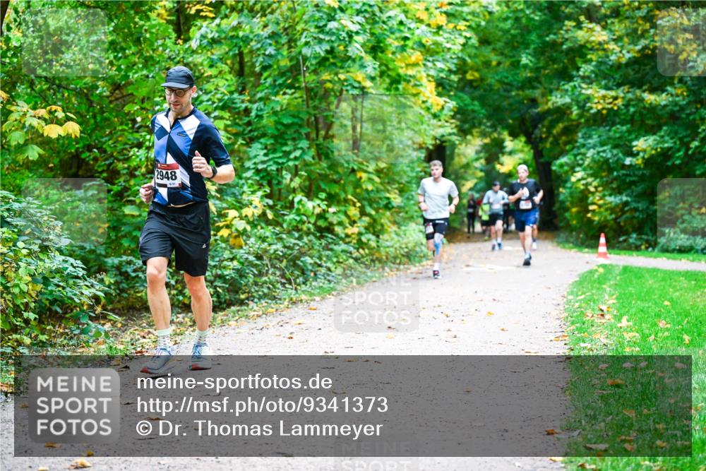 12.10.2025 - Bramfelder Halbmarathon 2025 Dr. Thomas Lammeyer http://msf.ph/oto/9341373 12.10.2025 09:51:37 Laufen 2948, 51 meine-sportfotos.de