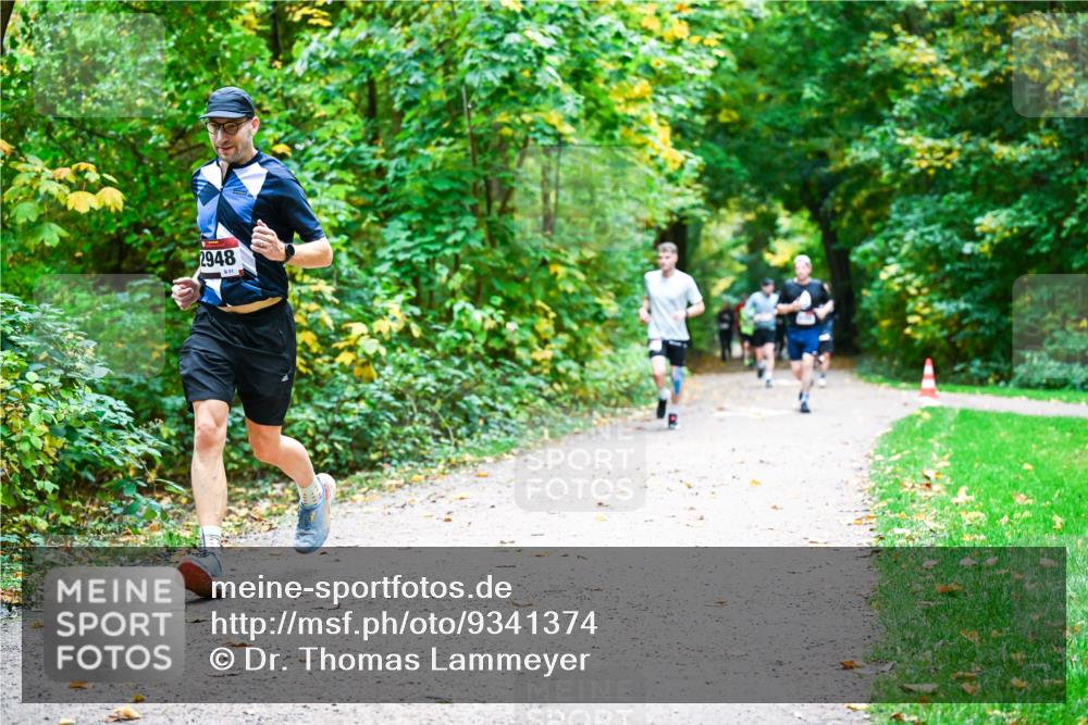 12.10.2025 - Bramfelder Halbmarathon 2025 Dr. Thomas Lammeyer http://msf.ph/oto/9341374 12.10.2025 09:51:37 Laufen 2948, 851 meine-sportfotos.de