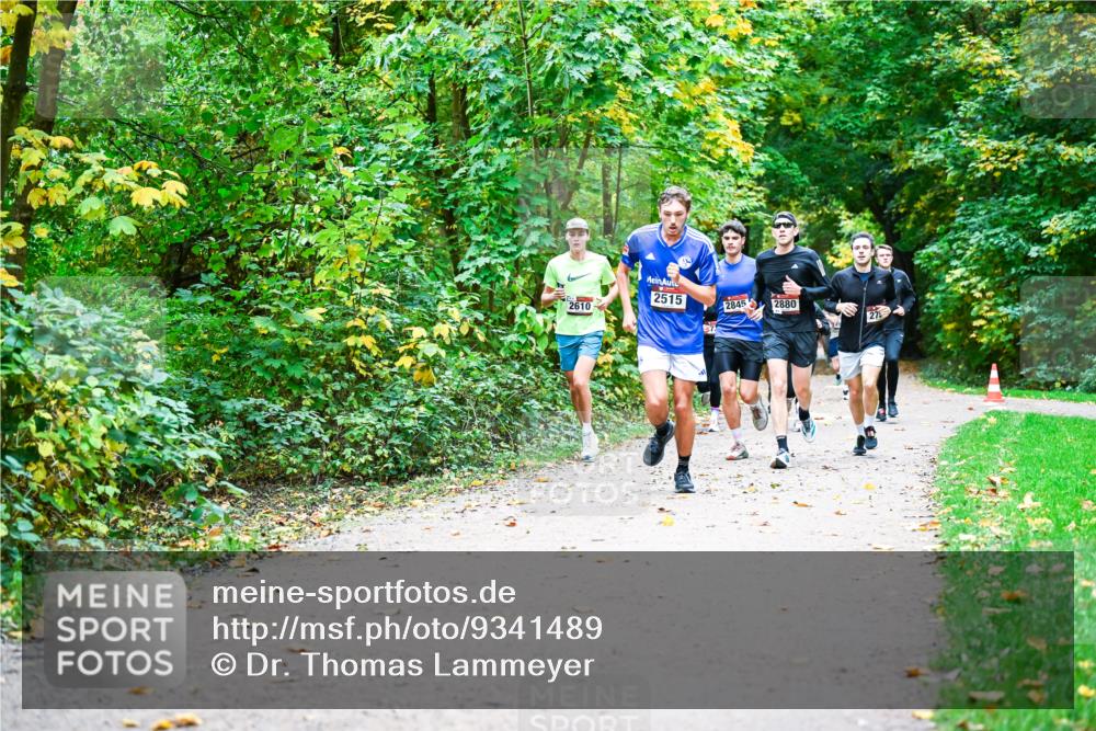 12.10.2025 - Bramfelder Halbmarathon 2025 Dr. Thomas Lammeyer http://msf.ph/oto/9341489 12.10.2025 09:52:01 Laufen 2610, 2515, 2845, 2880, 27 meine-sportfotos.de