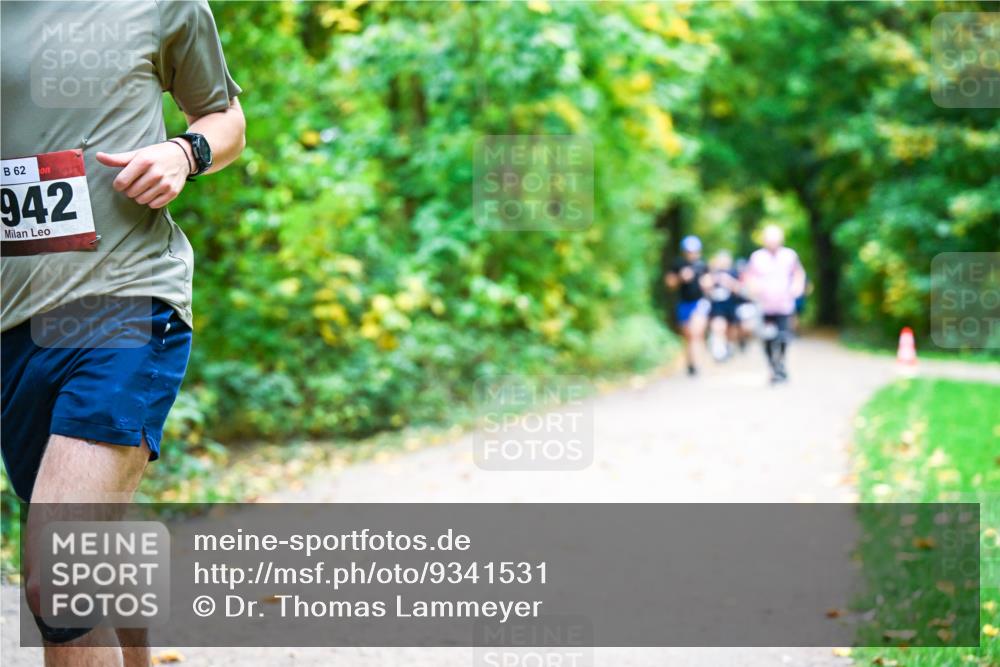 12.10.2025 - Bramfelder Halbmarathon 2025 Dr. Thomas Lammeyer http://msf.ph/oto/9341531 12.10.2025 09:52:09 Laufen 62, 942 meine-sportfotos.de