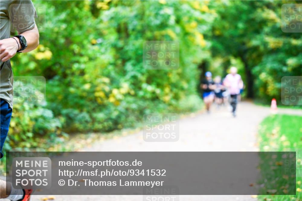 12.10.2025 - Bramfelder Halbmarathon 2025 Dr. Thomas Lammeyer http://msf.ph/oto/9341532 12.10.2025 09:52:09 Laufen  meine-sportfotos.de