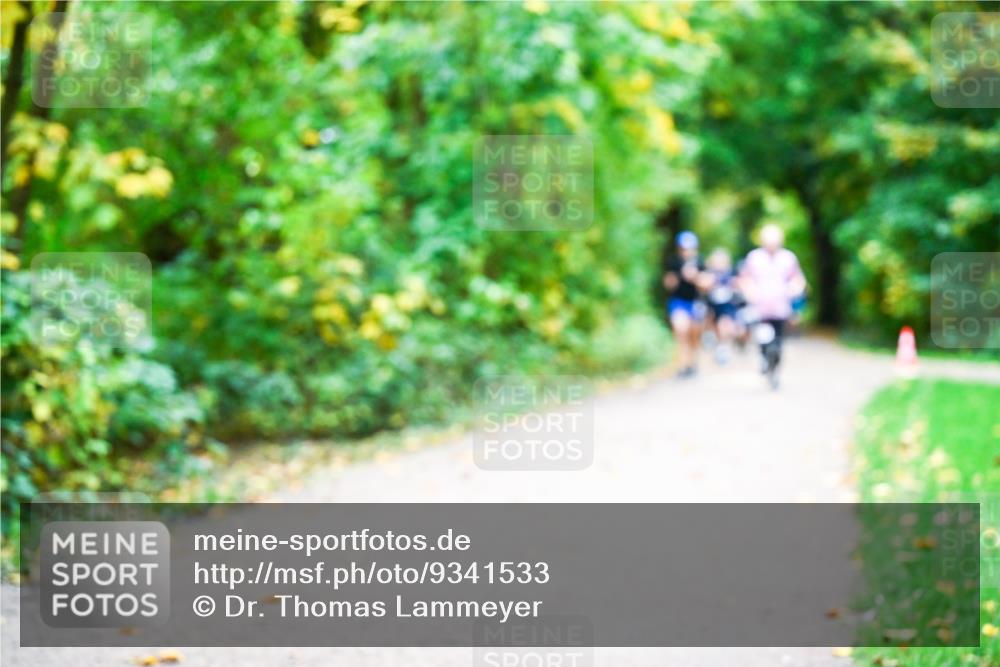 12.10.2025 - Bramfelder Halbmarathon 2025 Dr. Thomas Lammeyer http://msf.ph/oto/9341533 12.10.2025 09:52:09 Laufen  meine-sportfotos.de