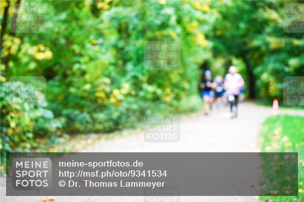 12.10.2025 - Bramfelder Halbmarathon 2025 Dr. Thomas Lammeyer http://msf.ph/oto/9341534 12.10.2025 09:52:09 Laufen  meine-sportfotos.de