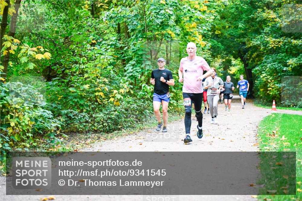 12.10.2025 - Bramfelder Halbmarathon 2025 Dr. Thomas Lammeyer http://msf.ph/oto/9341545 12.10.2025 09:52:12 Laufen 162, 2487 meine-sportfotos.de